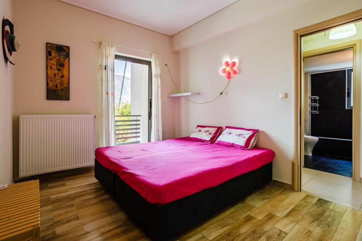 Kalamata'S Spacious Getaway-Taygetos Amazing View Buitenkant foto