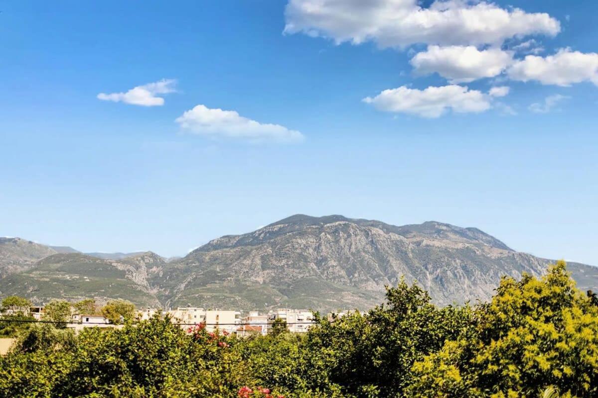 Kalamata'S Spacious Getaway-Taygetos Amazing View Buitenkant foto