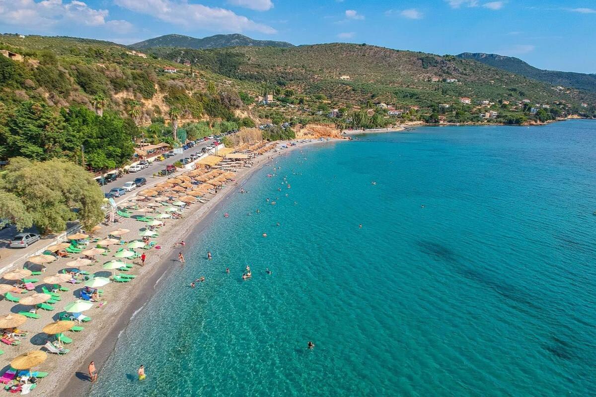 Kalamata'S Spacious Getaway-Taygetos Amazing View Buitenkant foto