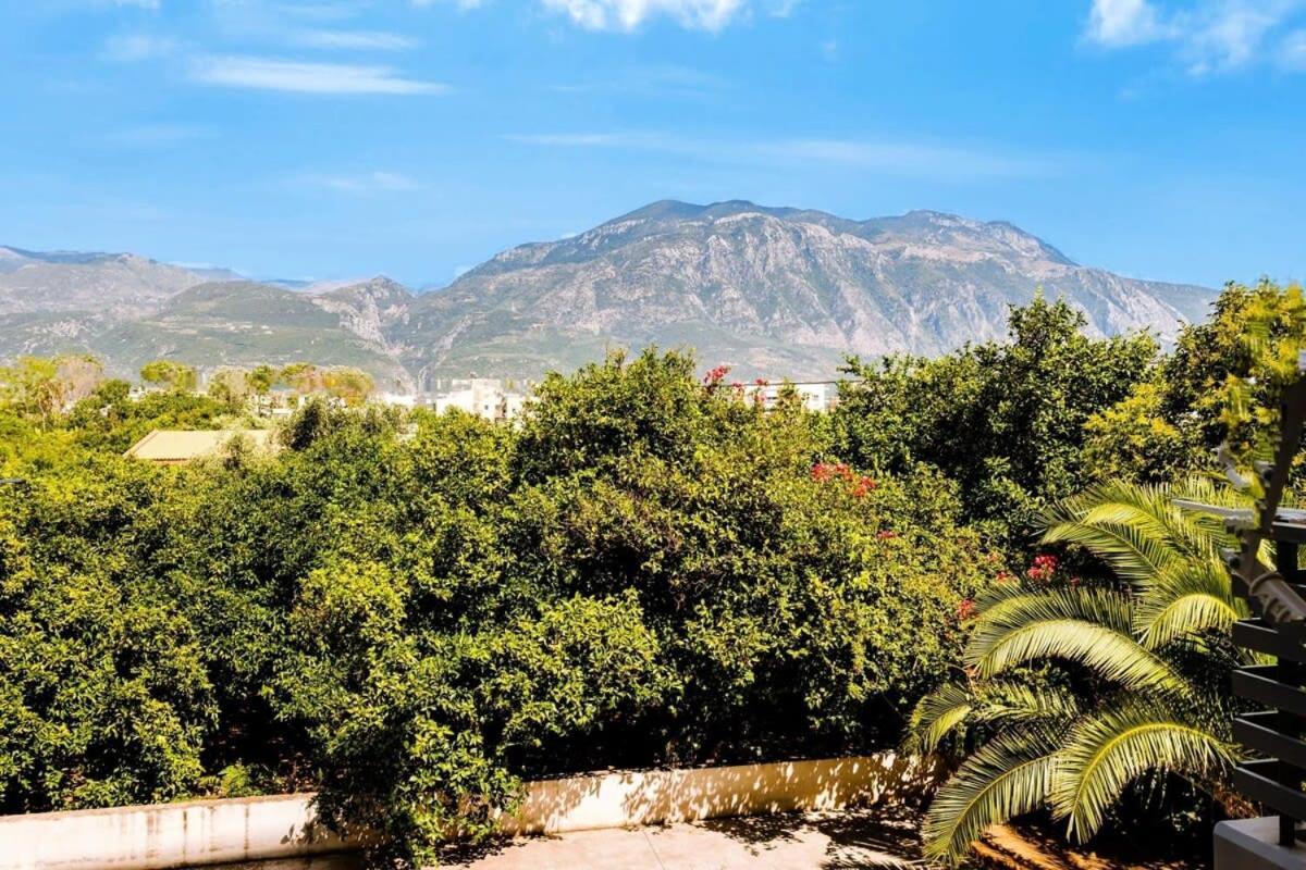 Kalamata'S Spacious Getaway-Taygetos Amazing View Buitenkant foto